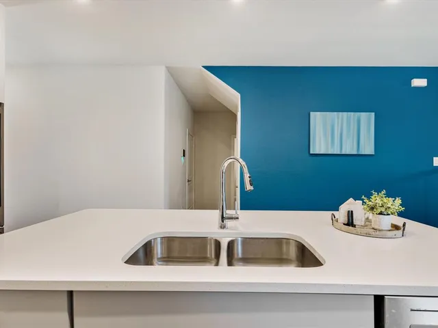 $495,000 | 223 Briarwood Lane, Lake Dallas, TX 75065