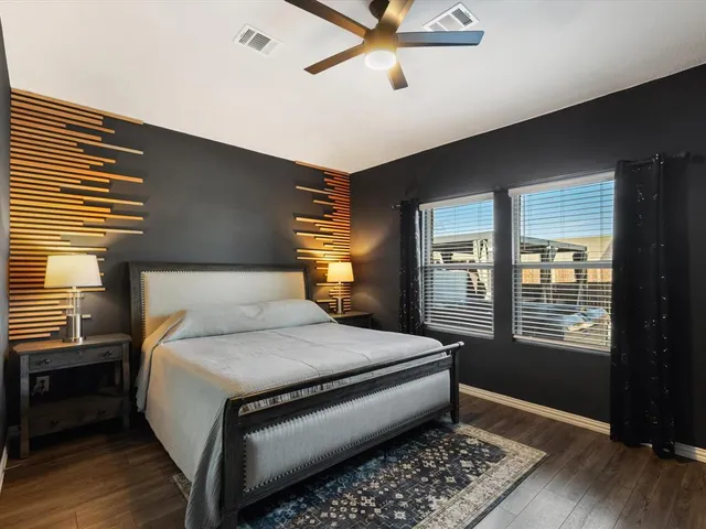 $495,000 | 223 Briarwood Lane, Lake Dallas, TX 75065