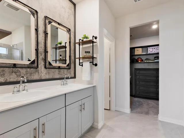 $495,000 | 223 Briarwood Lane, Lake Dallas, TX 75065