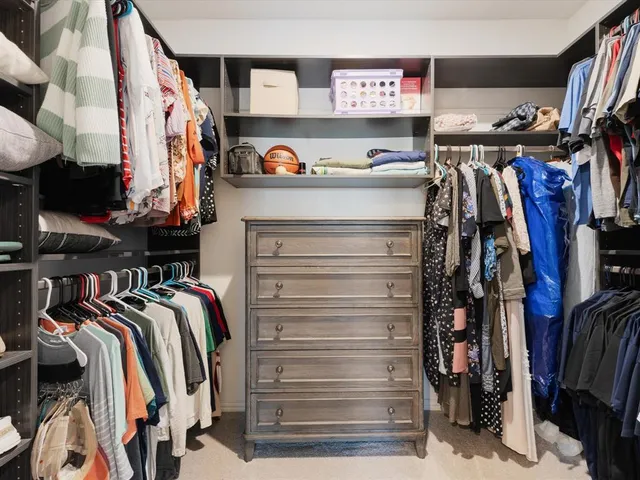 $495,000 | 223 Briarwood Lane, Lake Dallas, TX 75065