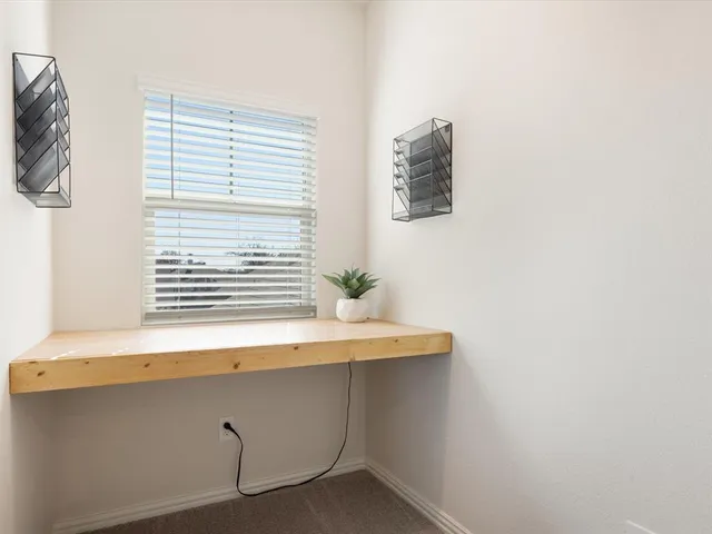 $495,000 | 223 Briarwood Lane, Lake Dallas, TX 75065