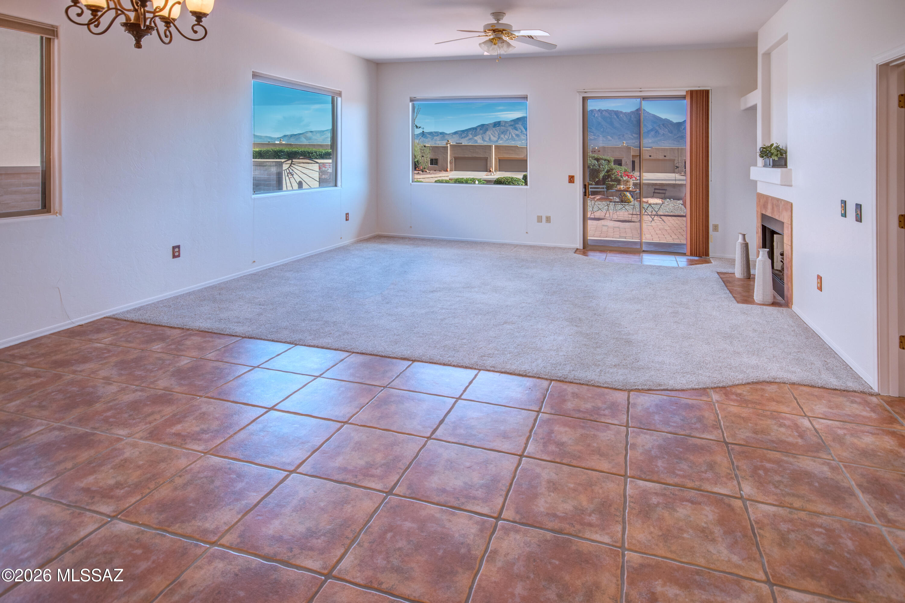 4003 South Golden Lynx Road Green Valley, AZ 85614 - Photo 4 of 36 Wow look at those mountains!