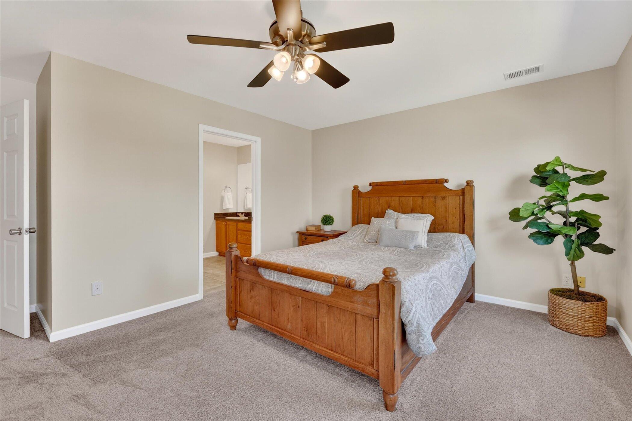 86 Fox Meadows Court Howell, MI 48843 - Photo 17 of 37 19-86-Fox-Meadows-Ct-WindowStill-Real-Es