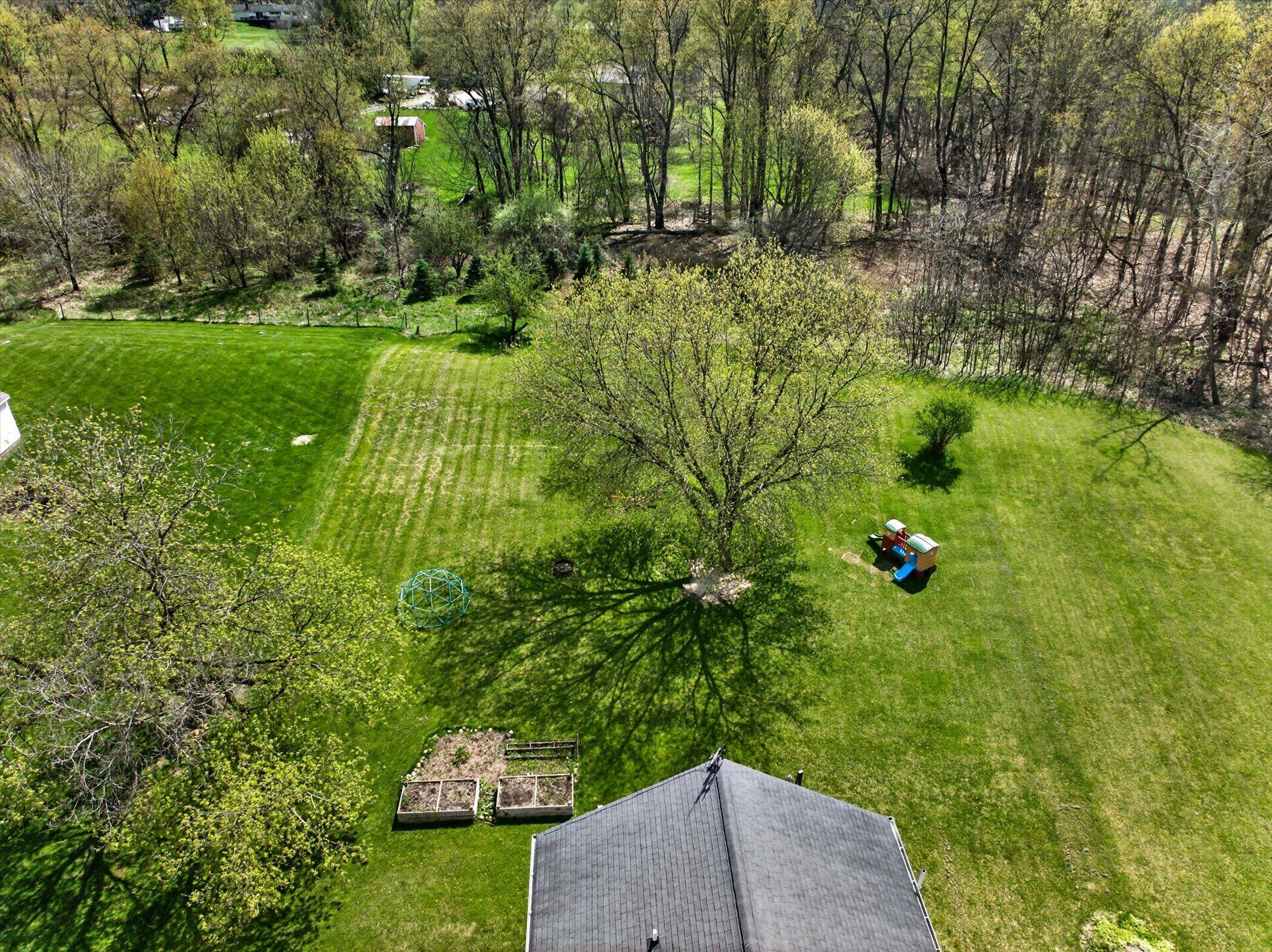 86 Fox Meadows Court Howell, MI 48843 - Photo 36 of 37 38-86-Fox-Meadows-Ct-WindowStill-Real-Es