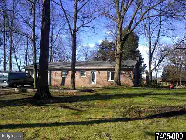 790 Russell Tavern Road Gettysburg, PA 17325 - Photo 2 of 25 Gallery Image 2