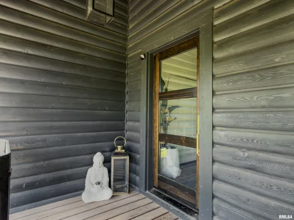 $330,000 | 3207 East Hidden Valley Lane, Chillicothe, IL 61523
