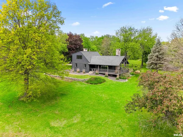 $330,000 | 3207 East Hidden Valley Lane, Chillicothe, IL 61523