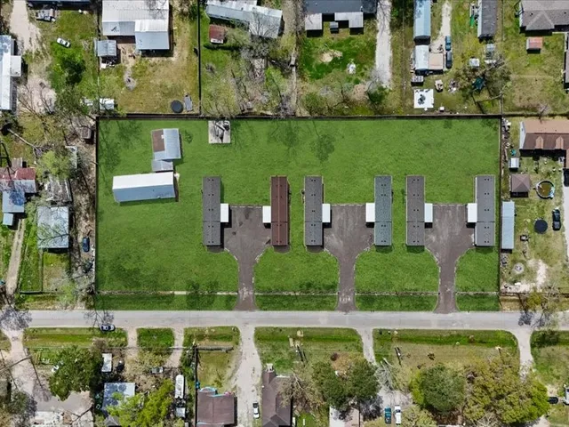 $1,500 | 21500 Ruth Drive, New Caney, TX 77357