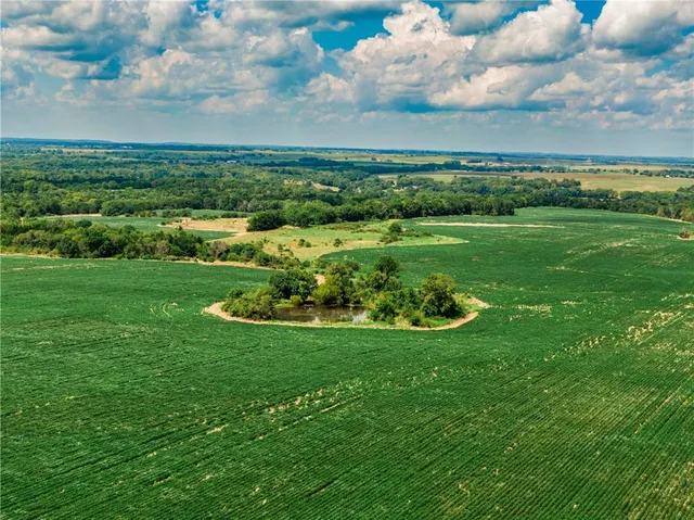 $1,794,000 | 0 West 1100th Road, Centerville, KS 66014