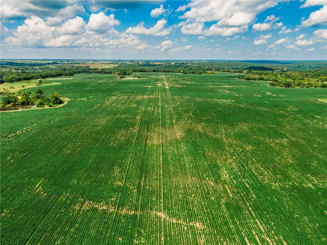 $1,794,000 | 0 West 1100th Road, Centerville, KS 66014