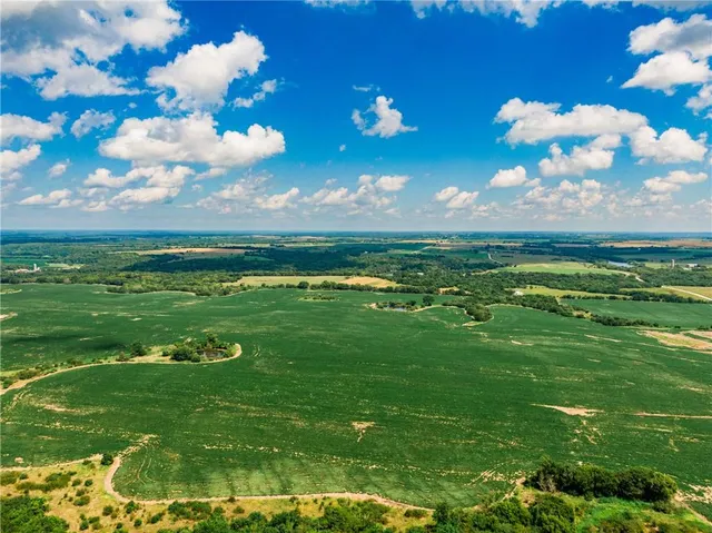 $1,794,000 | 0 West 1100th Road, Centerville, KS 66014