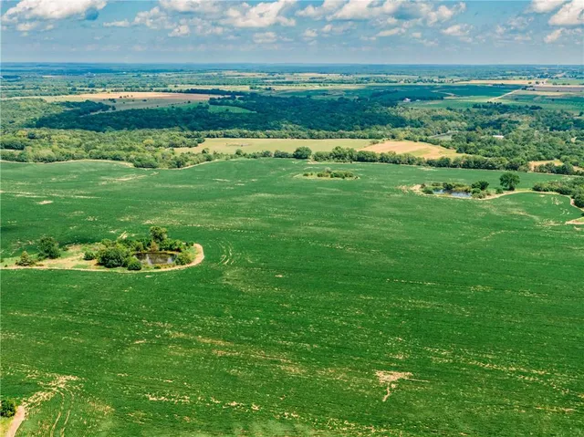 $1,794,000 | 0 West 1100th Road, Centerville, KS 66014