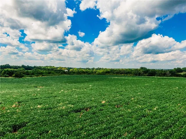 $1,794,000 | 0 West 1100th Road, Centerville, KS 66014