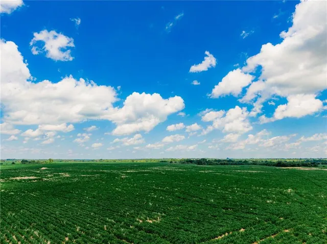 $1,794,000 | 0 West 1100th Road, Centerville, KS 66014