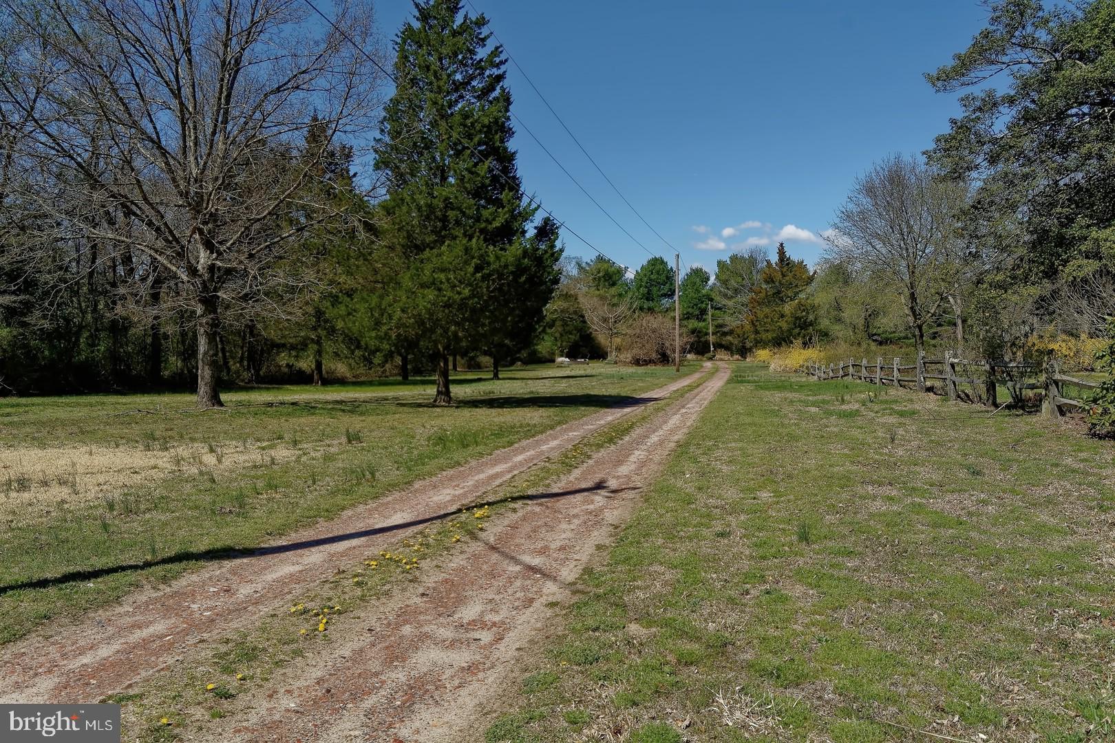 62 Hogbin Road Millville, NJ 08332 - Photo 2 of 29