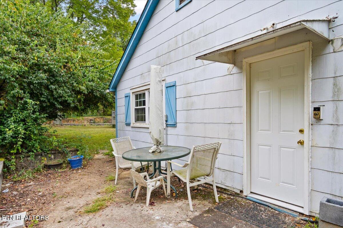 4155 Sevierville Road Maryville, TN 37804 - Photo 3 of 6 22-Exterior