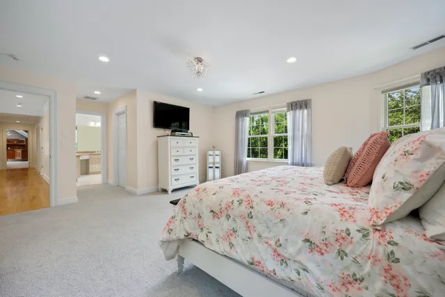 $1,195,000 | 28 Sunnyview Drive, Redding, CT 06896