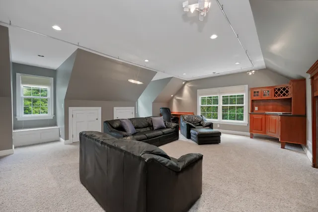 $1,195,000 | 28 Sunnyview Drive, Redding, CT 06896