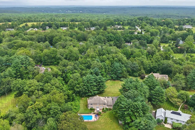 $1,195,000 | 28 Sunnyview Drive, Redding, CT 06896