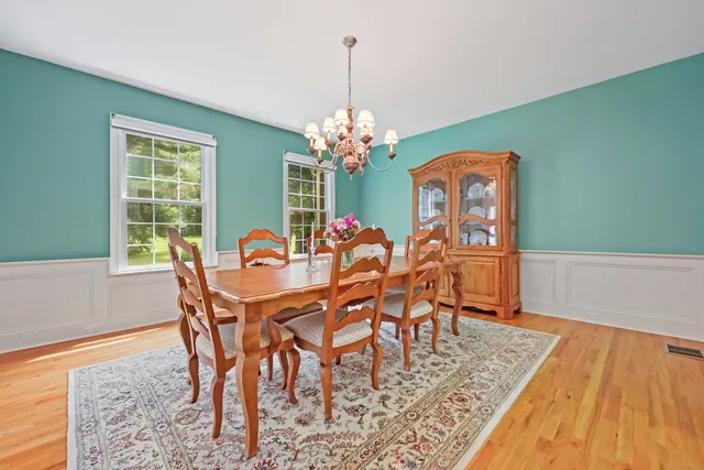 $1,195,000 | 28 Sunnyview Drive, Redding, CT 06896