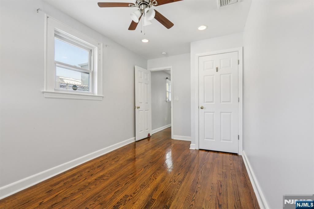 631 Valley Street Orange, NJ 07050 - Photo 25 of 36