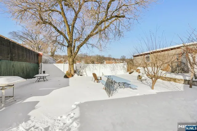 $395,000 | 631 Valley Street, Orange, NJ 07050