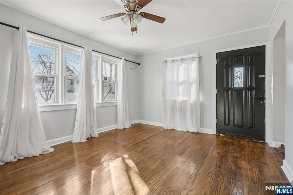 631 Valley Street Orange, NJ 07050 - Photo 8 of 36