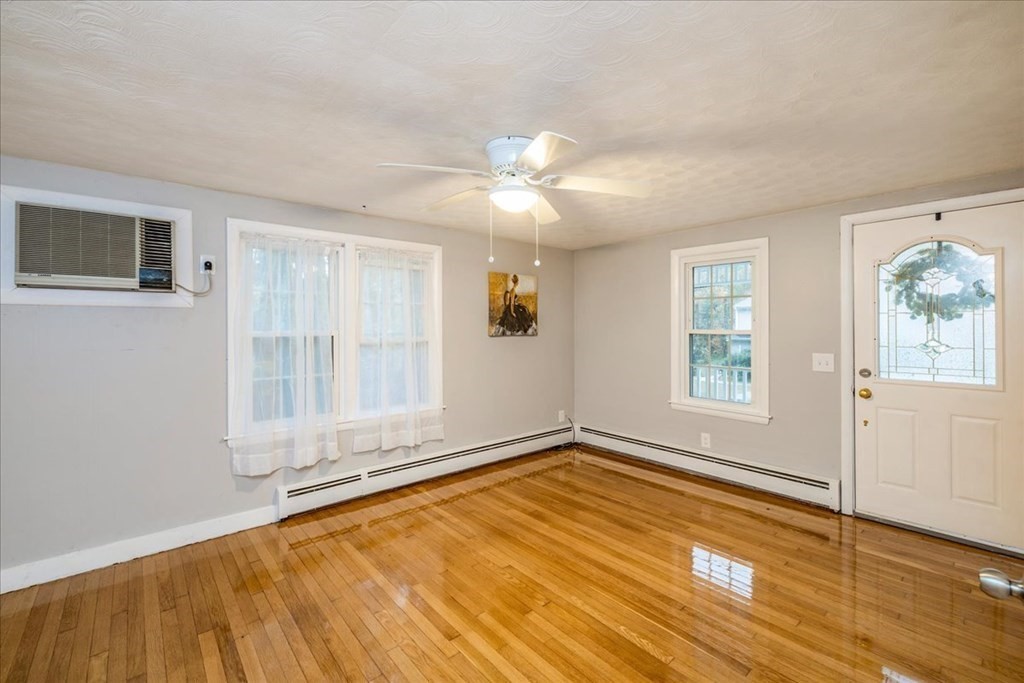 15 Hall Road Dudley, MA 01571 - Photo 11 of 32 Gallery Image 11