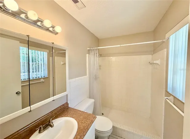 $259,900 | 4129 Northwest 32nd Street, Gainesville, FL 32605