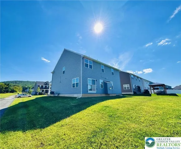 $699,000 | 6405 Robin Road, Lower Macungie Township, PA 18062