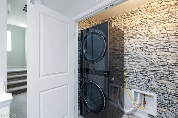 $2,195 | 9050 West Tropicana Avenue, Unit 1055, Las Vegas, NV 89147