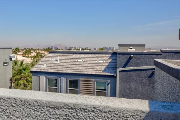 $2,195 | 9050 West Tropicana Avenue, Unit 1055, Las Vegas, NV 89147