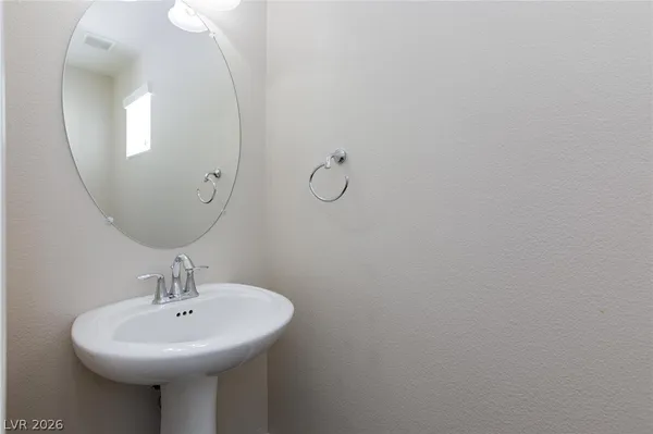 $2,195 | 9050 West Tropicana Avenue, Unit 1055, Las Vegas, NV 89147