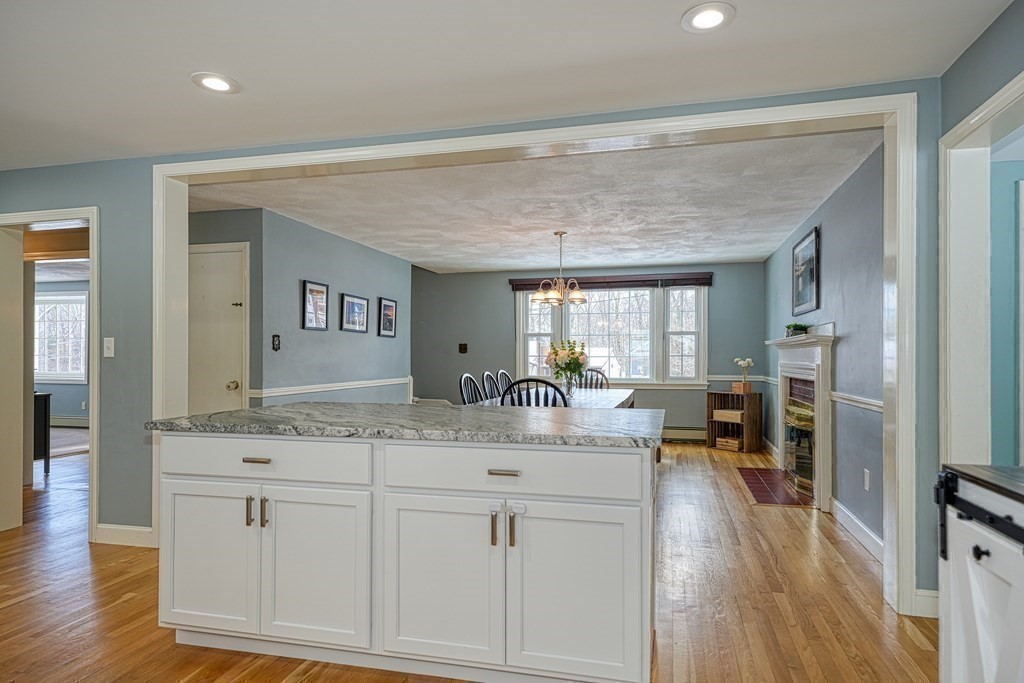 44 Beaverbrook Road Burlington, MA 01803 - Photo 14 of 42 Gallery Image 14