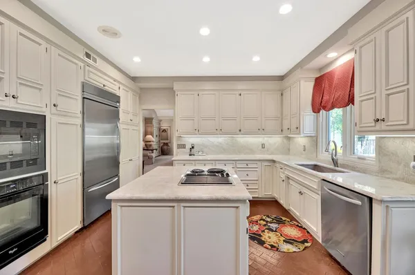 $475,000 | 9111 East Woodspring Street, Wichita, KS 67226