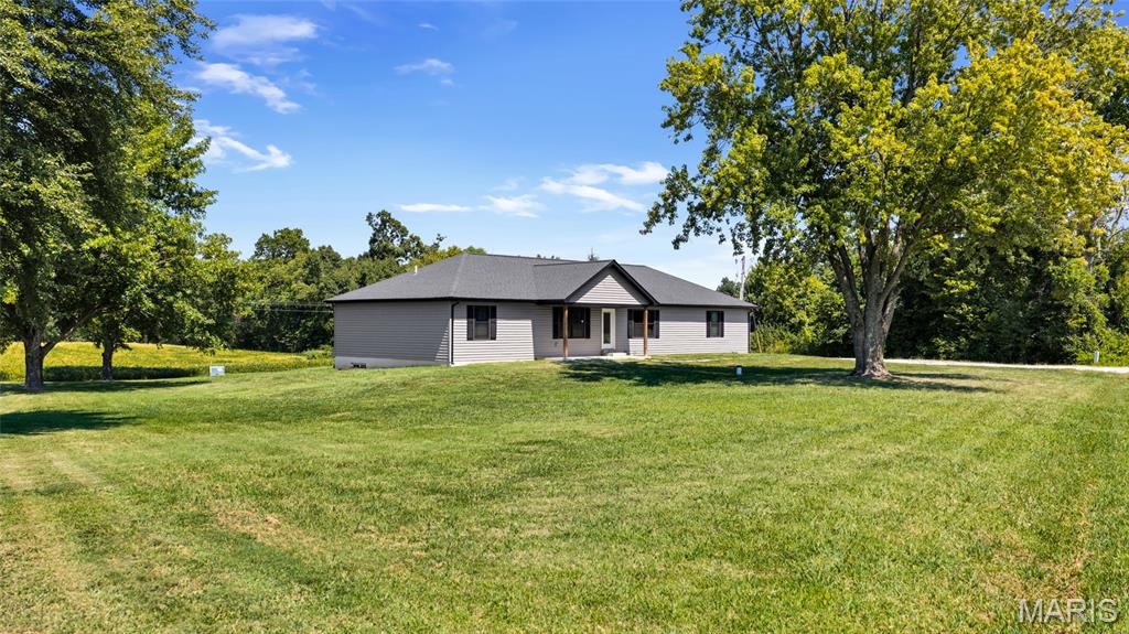 4375 Jj Road Waterloo, IL 62298 - Photo 30 of 40 Gallery Image 30