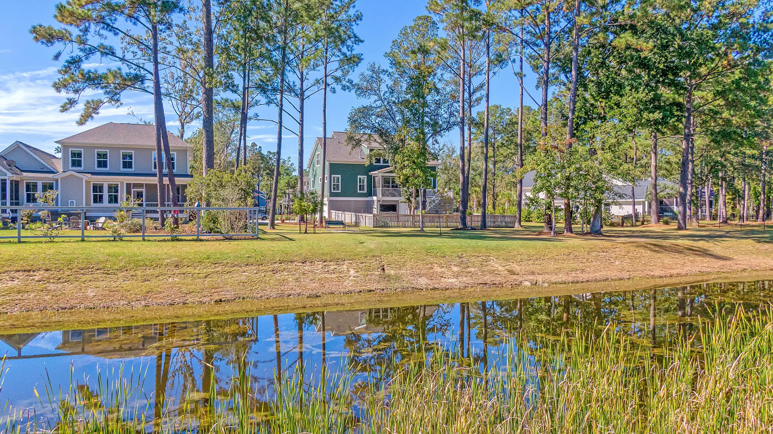 486 Woodspring Road Mount Pleasant, SC 29466 - Photo 18 of 56 CREM_486 Woodspring Road_048
