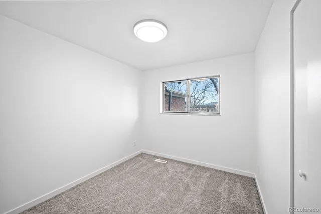 wooden floor in a empty room