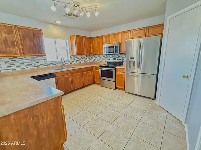 $1,795 | 12646 West Willow Avenue, El Mirage, AZ 85335