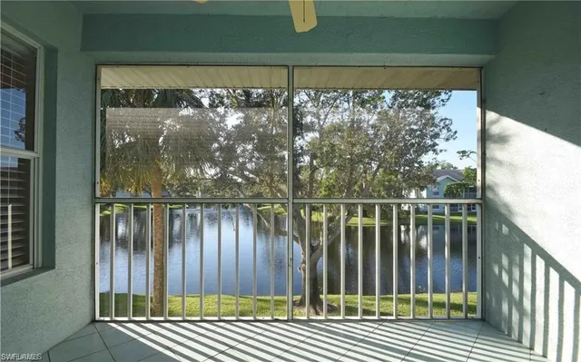 $2,000 | 125 Wading Bird Circle, Unit C205, Naples, FL 34110