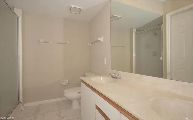 $2,000 | 125 Wading Bird Circle, Unit C205, Naples, FL 34110