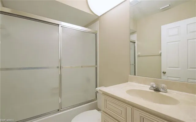 $2,000 | 125 Wading Bird Circle, Unit C205, Naples, FL 34110