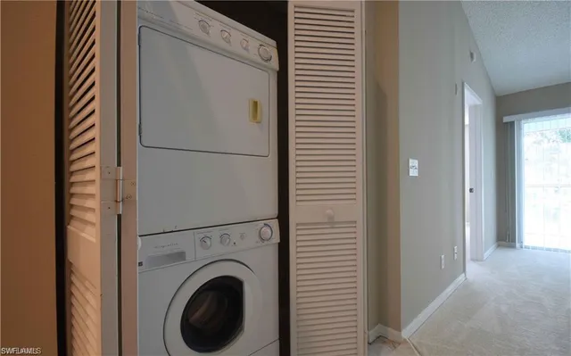 $2,000 | 125 Wading Bird Circle, Unit C205, Naples, FL 34110