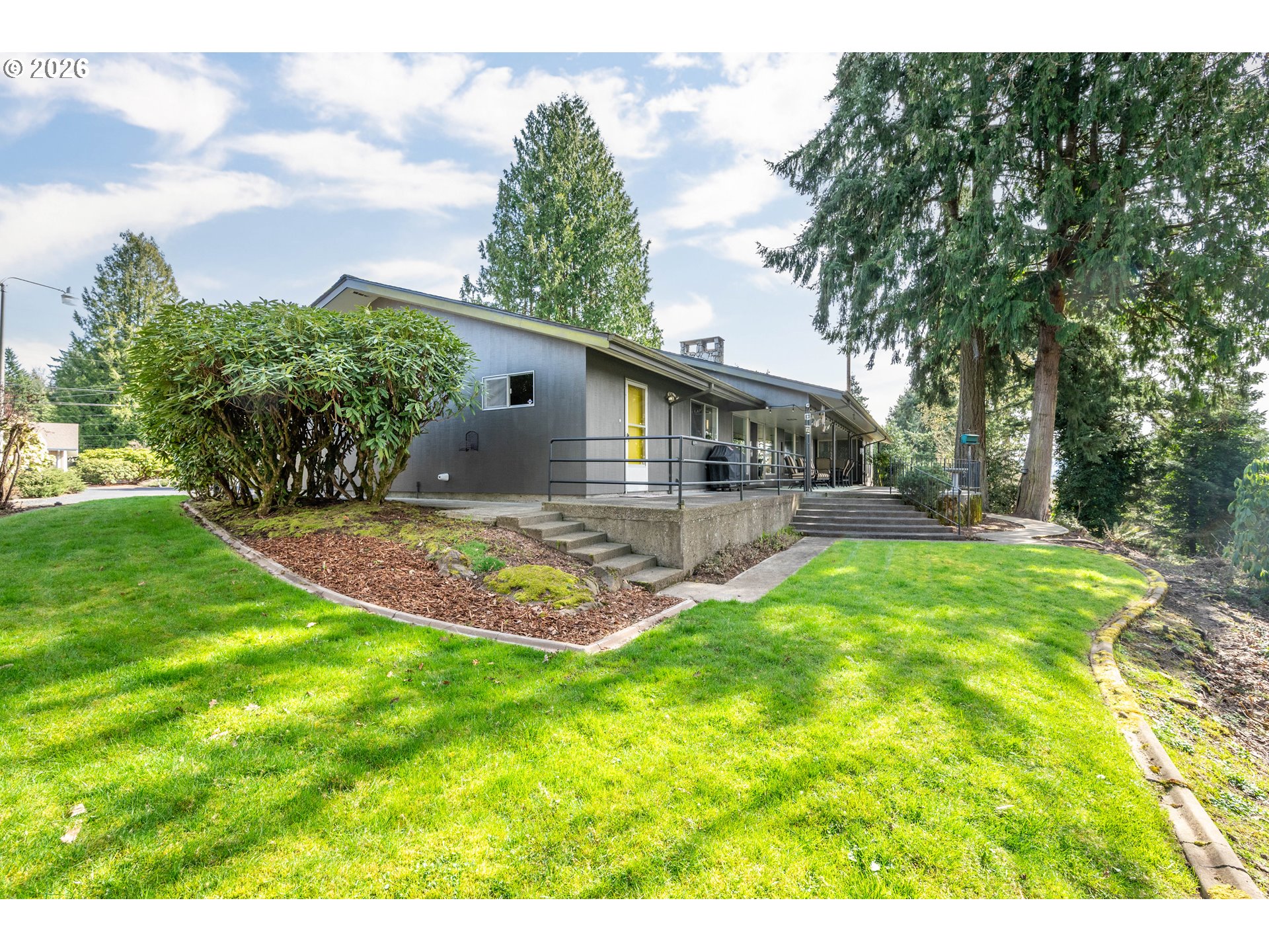 2241 Cascade Way Longview, WA 98632 - Photo 28 of 39 Gallery Image 28