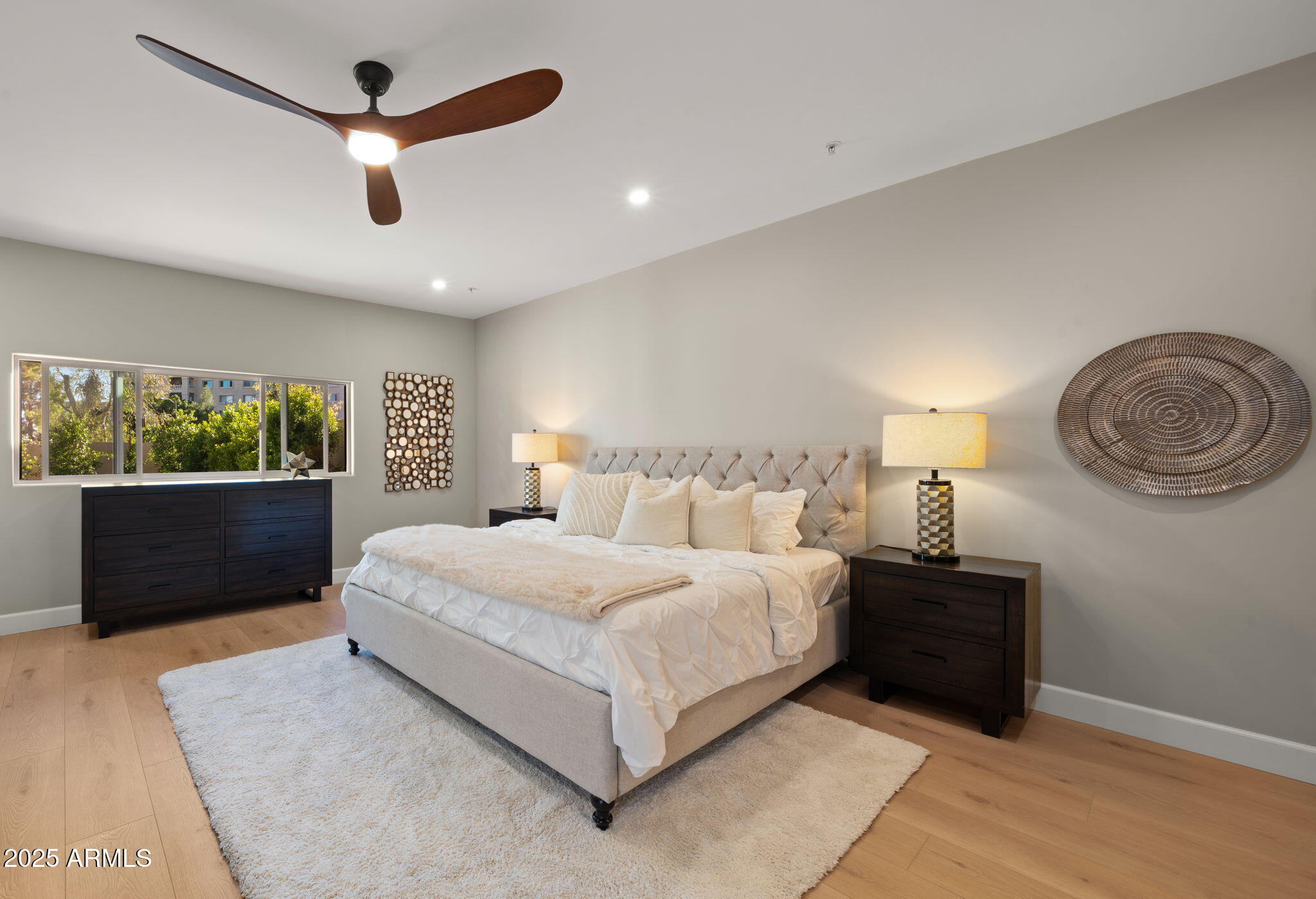 7955 East Chaparral Road, Unit 34 Scottsdale, AZ 85250 - Photo 27 of 69 27-web-or-mls-Great Room13