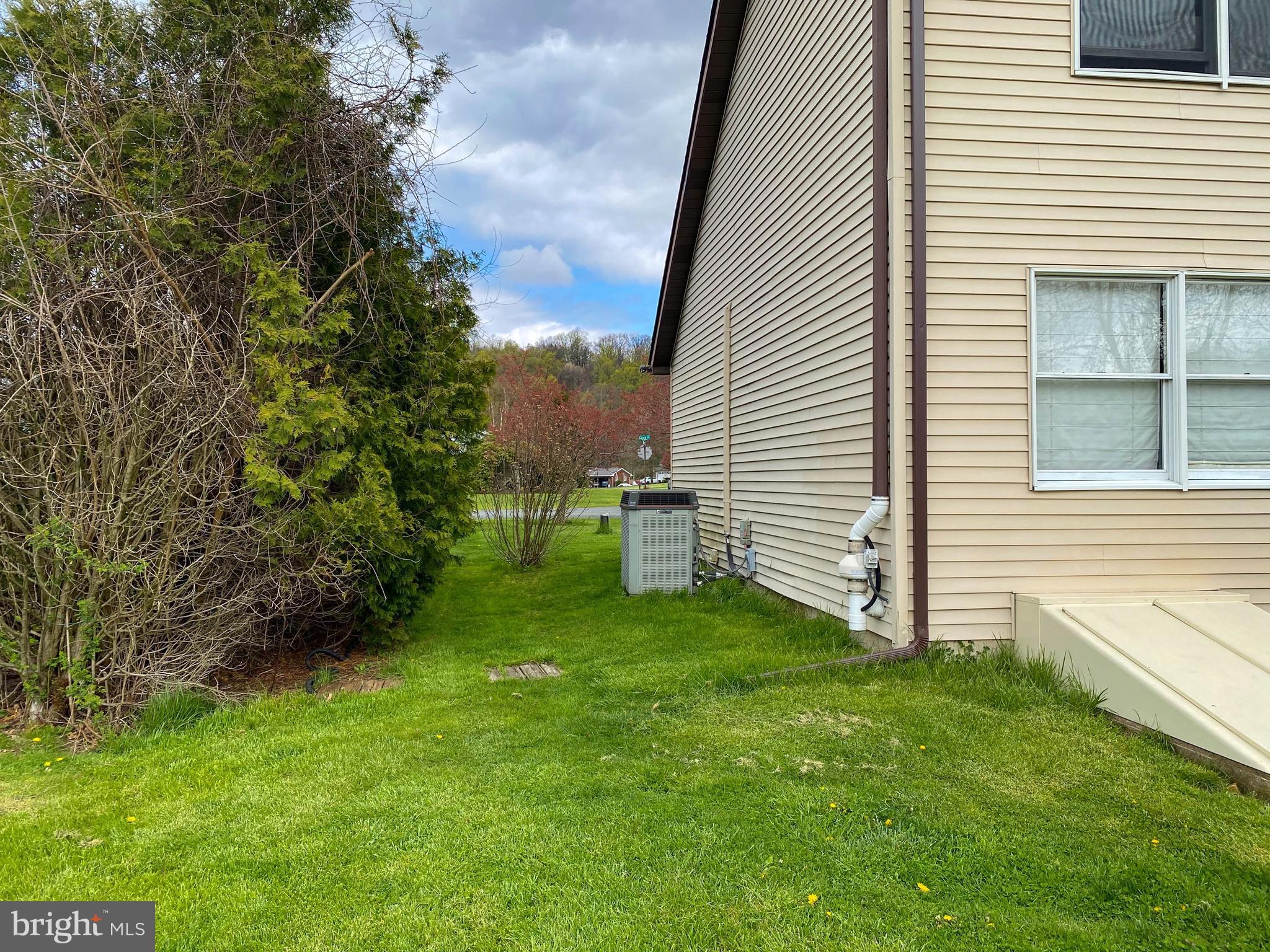 2484 Chock Road Emmaus, PA 18049 - Photo 29 of 34 Gallery Image 29