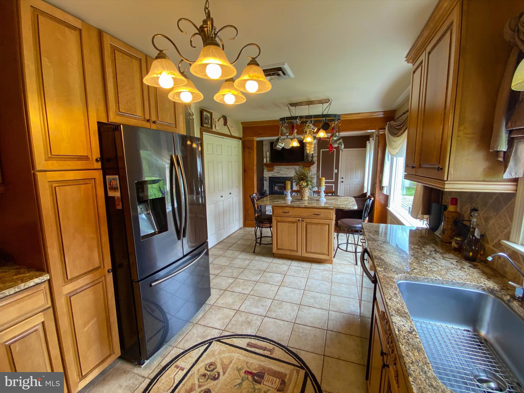 2484 Chock Road Emmaus, PA 18049 - Photo 10 of 34 Gallery Image 10