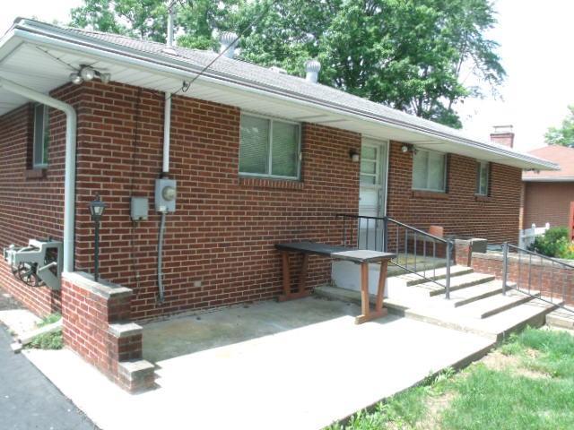 1566 Bostwick Road Columbus, OH 43227 - Photo 2 of 8 Gallery Image 2