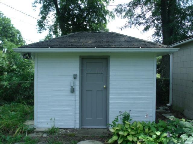 1566 Bostwick Road Columbus, OH 43227 - Photo 6 of 8 Gallery Image 6