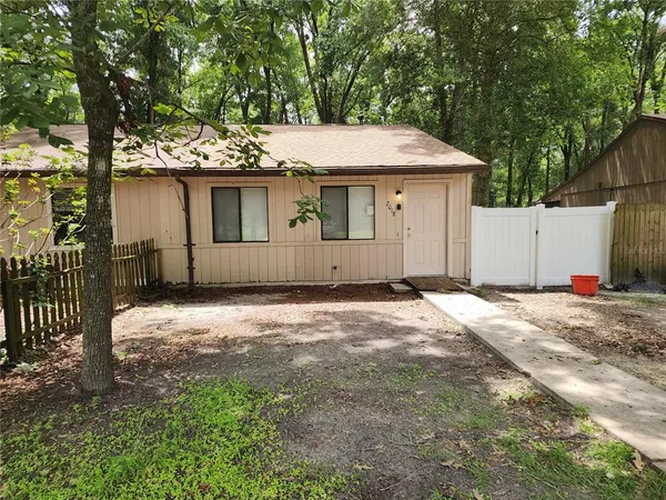 $1,550 | 2018 Southwest 70th Terrace, Gainesville, FL 32607